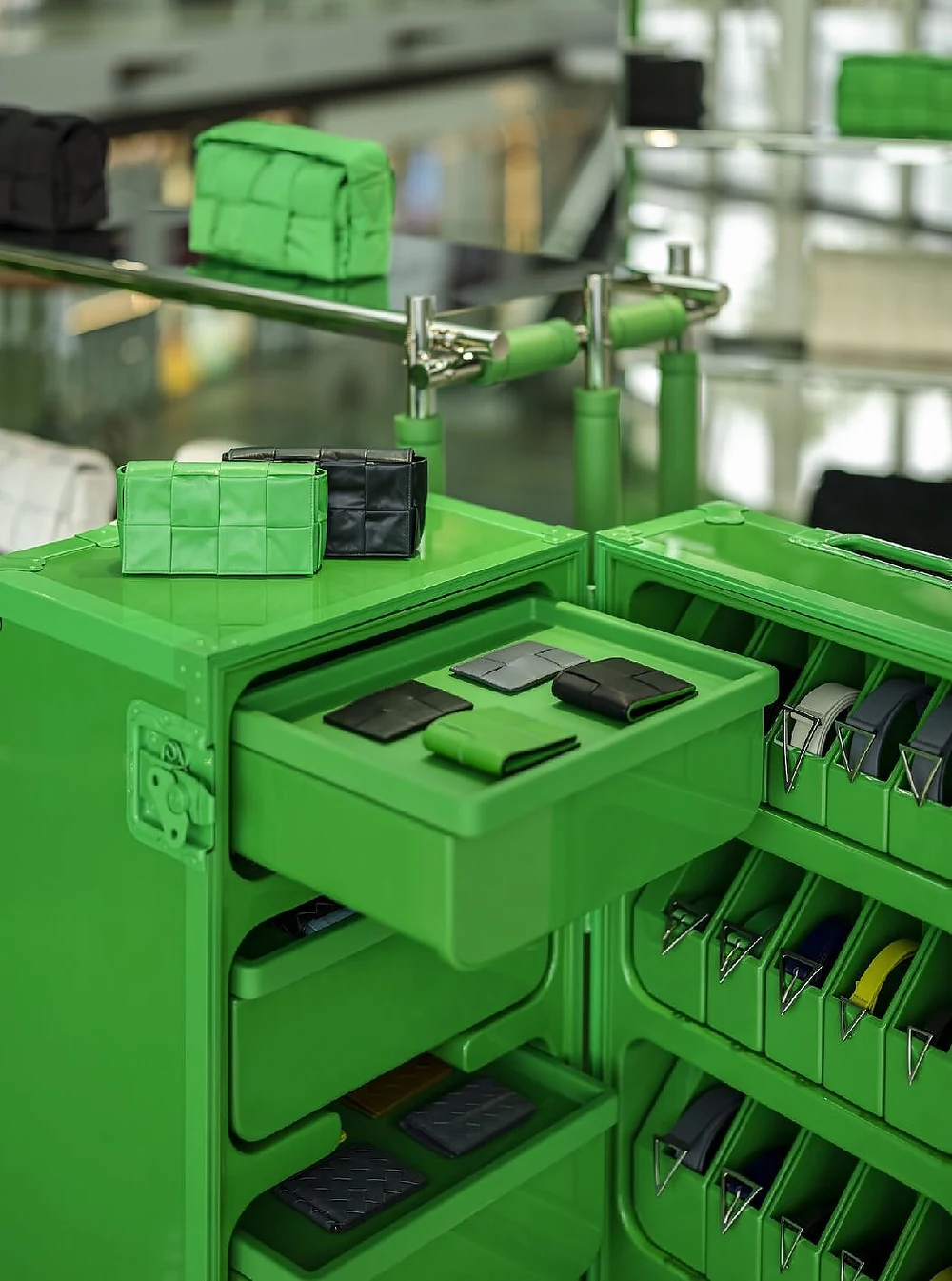 bv-trolley-01