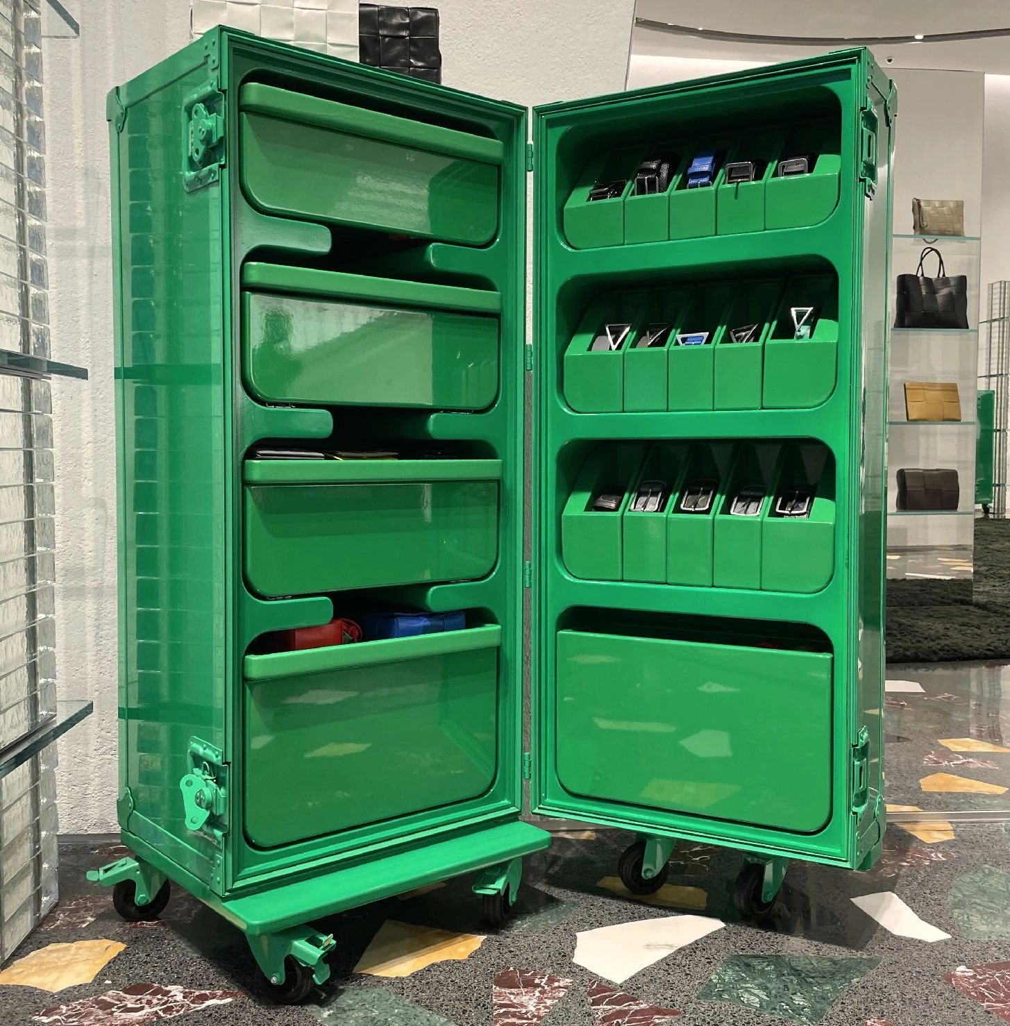 bv-trolley-05
